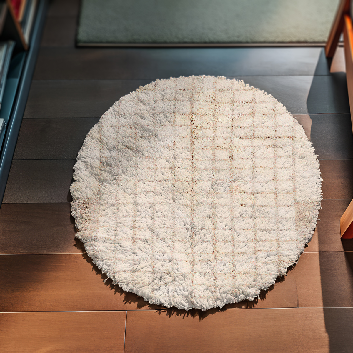 Minimalist White Round Rug