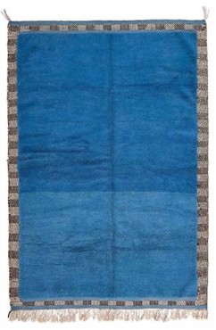 Blue Bordered Rug 3024