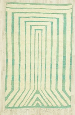 Ivory & Green 1438