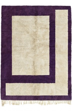 Purple and White 3977